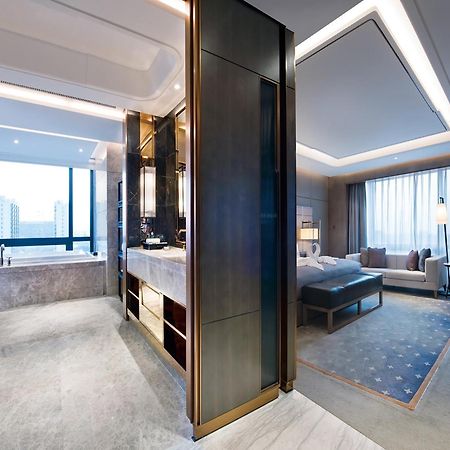 Crowne Plaza Shanghai Pujiang By Ihg Exterior photo