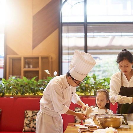 Crowne Plaza Shanghai Pujiang By Ihg Exterior photo